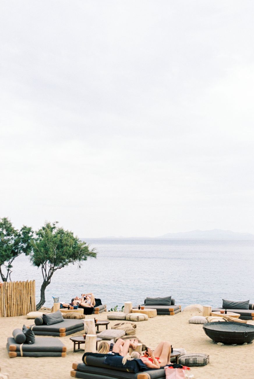 Psarou Beach